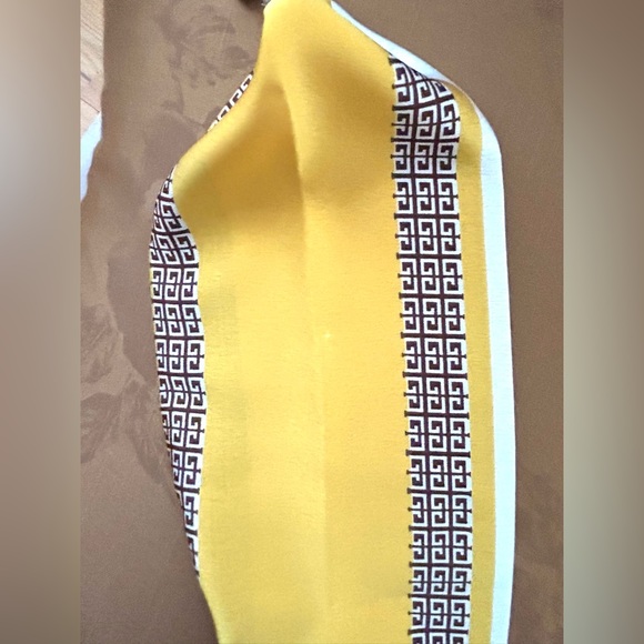 Satin Gold/White Scarf with Silver Crystal Rhinestone Necklace - Picture 8 of 11